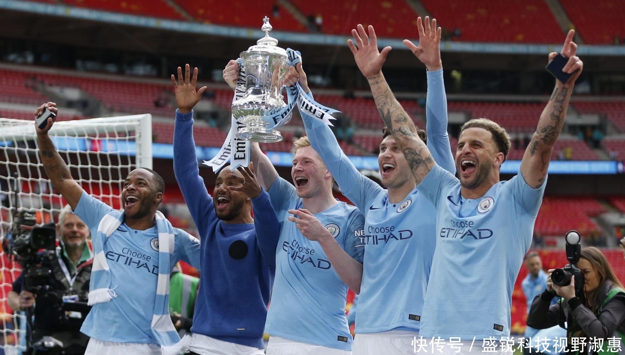 汽车遥控天线自动组装线